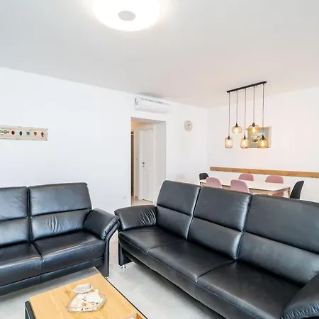 56 Apartment